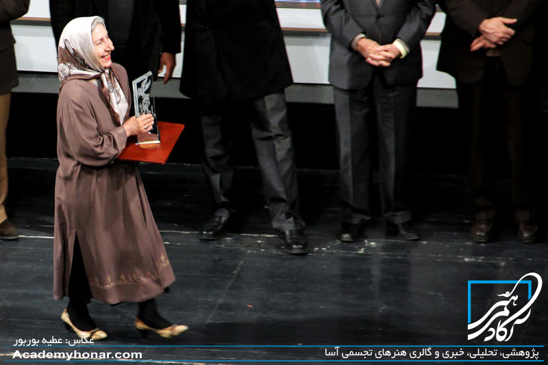 شیرین یزدان بخش