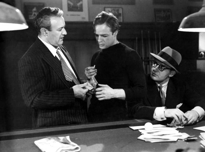 فیلم در بارانداز الیا کازان فیلم در بارانداز الیا کازان